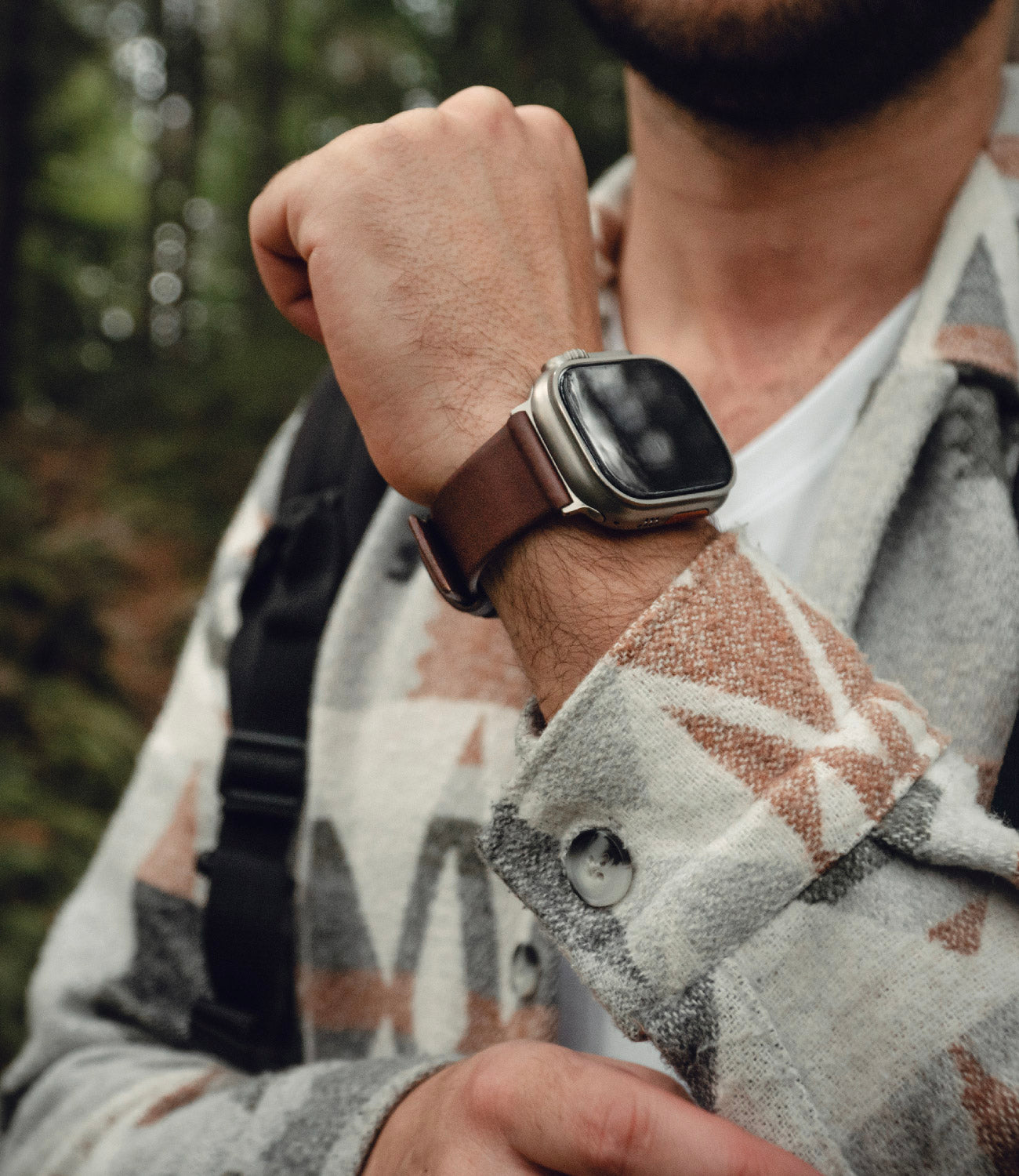 Modern Leather Band - The best leather band for Apple Watch